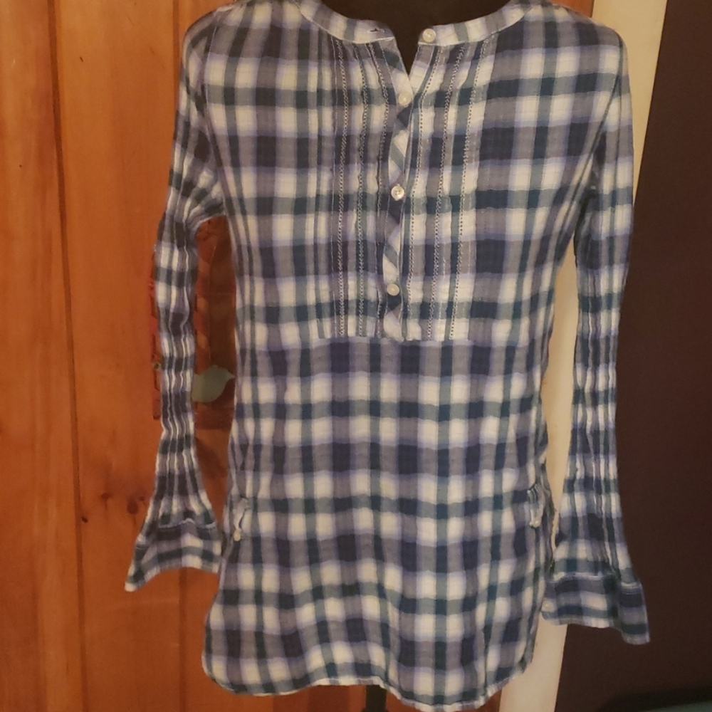 American Eagle Plaid fitted top